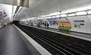 A estação renovada da linha 5.