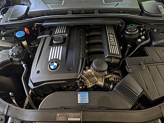 BMW N52 Straight-6 DOHC piston engine