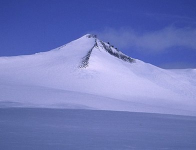 12. Barbeau Peak is the highest summit of Ellesmere Island and Nunavut.