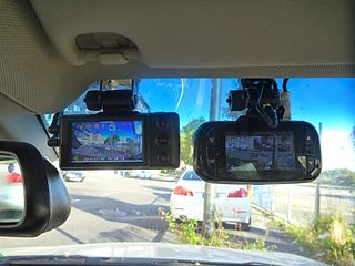 <span class="mw-page-title-main">Dashcam</span> Onboard camera that records through vehicle windows