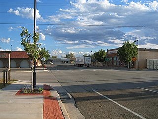 <span class="mw-page-title-main">Fort Sumner, New Mexico</span> Village and county seat in De Baca County, New Mexico, United States