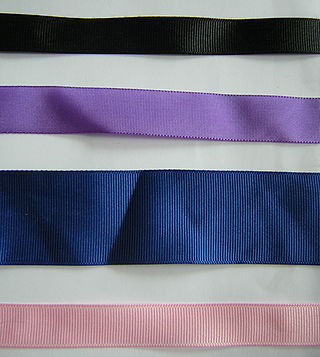 <span class="mw-page-title-main">Grosgrain</span> Plain-woven fabric with weft-wise ribbing, often woven in ribbon widths