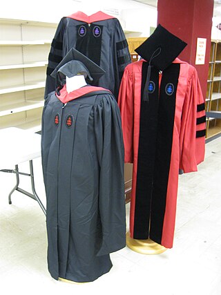 <span class="mw-page-title-main">Academic regalia of Harvard University</span>