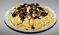 Kaesspaetzle mit Zwiebeln.jpg