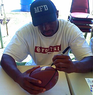 <span class="mw-page-title-main">Rufus Alexander</span> American football player (born 1983)