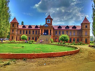 <span class="mw-page-title-main">Amar Singh College</span> College in Srinagar, Jammu and Kashmir, India