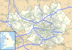 Mapa konturowa Wielkiego Manchesteru, na dole znajduje się punkt z opisem „Sale”