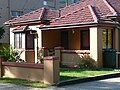 Characteristic detached cottage, Rhodes Street