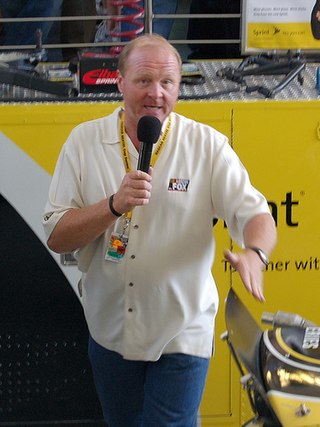 <span class="mw-page-title-main">Larry McReynolds</span> NASCAR crew chief and TV broadcaster