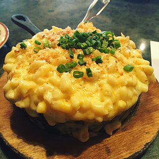 <span class="mw-page-title-main">Macaroni and cheese</span> Pasta dish