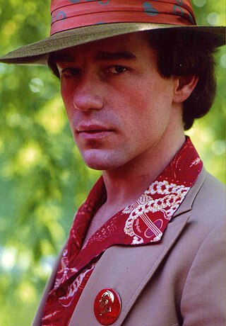 <span class="mw-page-title-main">Phil Hartman</span> Canadian actor (1948–1998)