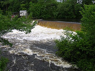 <span class="mw-page-title-main">Quinebaug River</span> River in Massachusetts, United States