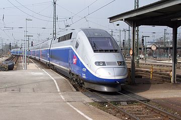 TGV 2N2 (3UA: 4701-4730; 3UH: 801-810; 3UF: 811-825; 3UFC: 826-896) (Atlantique or Carmillon livery)