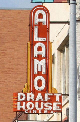 <span class="mw-page-title-main">Alamo Drafthouse Cinema</span> American movie theater chain