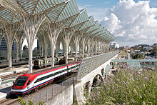 Alfa Pendular 127, Gare do Oriente, 2011.04.21.jpg