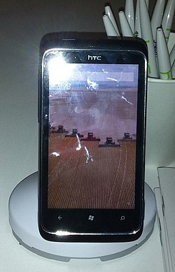 Смартфон HTC 7 Surround