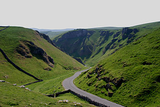 <span class="mw-page-title-main">Winnats Pass</span> Hill pass in the Peak District, England