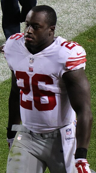 <span class="mw-page-title-main">Orleans Darkwa</span> American football player (born 1992)