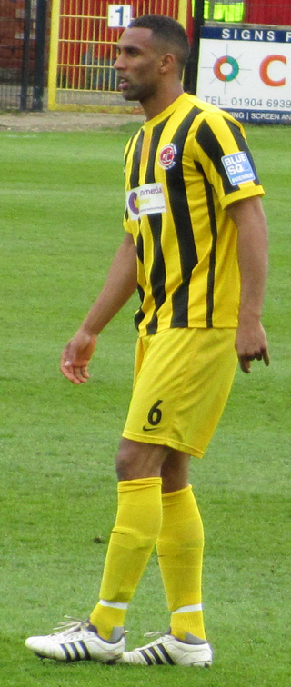 <span class="mw-page-title-main">Nathan Pond</span> English footballer