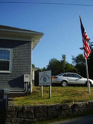 <span class="mw-page-title-main">Southwest Harbor, Maine</span> Town in the state of Maine, United States