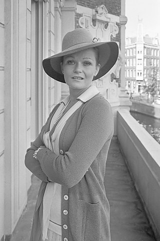 <span class="mw-page-title-main">Valerie Perrine</span> American actress (born 1943)