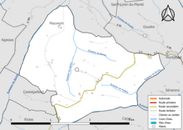 Carte en couleur présentant le réseau hydrographique de la commune