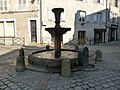 La Fontorse, fontaine située sur la rive gauche