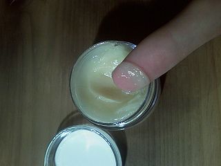 <span class="mw-page-title-main">Hair wax</span> Hairstyling product