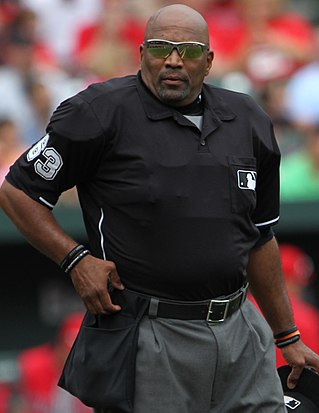 <span class="mw-page-title-main">Laz Díaz</span> American baseball umpire (born 1963)