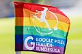 * Kandidimi: Corner flag Google Pixel Women's Bundesliga, rainbow flag --Stepro 16:54, 18 September 2024 (UTC) * * Kërkohet vlerësim