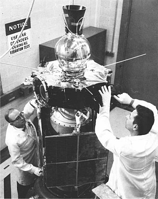 <span class="mw-page-title-main">Explorer 35</span> NASA satellite of the Explorer program