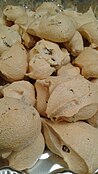 Meringue cookies