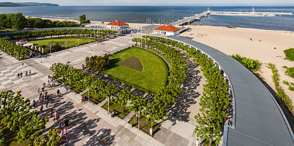 Zdrojowy Square and Promenade pier viewed from the Sopot Lighthouse, Sopot, Poland