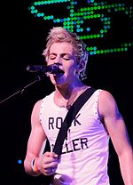 Lynch performing in R5's Loud Tour in 2013 Ross Lynch Loud.jpg