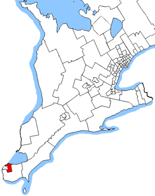 <span class="mw-page-title-main">Windsor—Tecumseh</span> Federal electoral district in Ontario, Canada