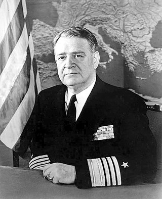 <span class="mw-page-title-main">James L. Holloway Jr.</span> United States admiral (1898–1984)