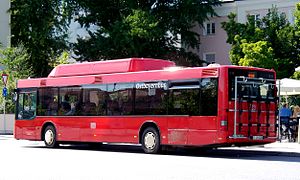 DB Ostbayernbus in verkehrsrotem Design in Passau