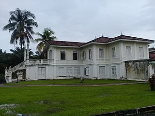 <span class="mw-page-title-main">Istana Bandar</span> Historical palace in Jugra, Malaysia