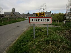 Skyline of Tirepied