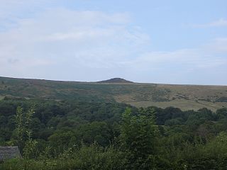 <span class="mw-page-title-main">Win Hill</span> Hill in the Peak District, England