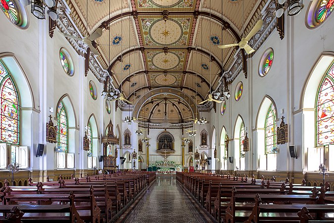 9th prize from Wiki Loves Monuments 2018 : The interior of Holy Rosary Church, Bangkok