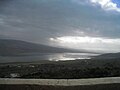 A represa do rio Litani, vista da rodovia a oeste.