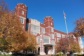 <span class="mw-page-title-main">Eastern High School (Washington, D.C.)</span> Public high school in Washington, D.C., United States