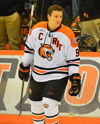 <span class="mw-page-title-main">Matt Garbowsky</span> Canadian ice hockey player