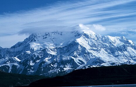 4. Mount Saint Elias is the second highest summit of both Canada and the United States.