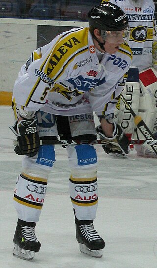 <span class="mw-page-title-main">Atte Ohtamaa</span> Finnish ice hockey player (born 1987)