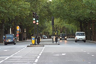 <span class="mw-page-title-main">Bayswater Road</span> Road in west London, running along the northern boundary of Hyde Park