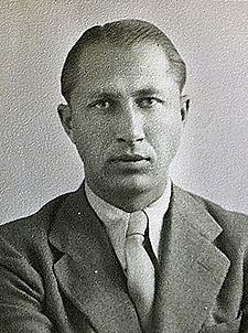 Dušan Popov (1941)