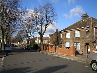 <span class="mw-page-title-main">Leagrave</span> Human settlement in England