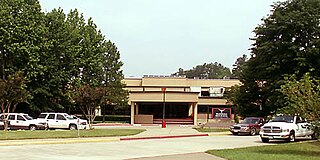 <span class="mw-page-title-main">Marshall High School (Texas)</span> Public school in Marshall, Texas, United States